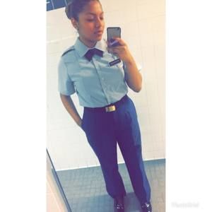 Meet your Posher, Joanna